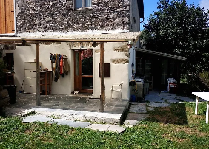 Stefano Bed & Breakfast Neirone